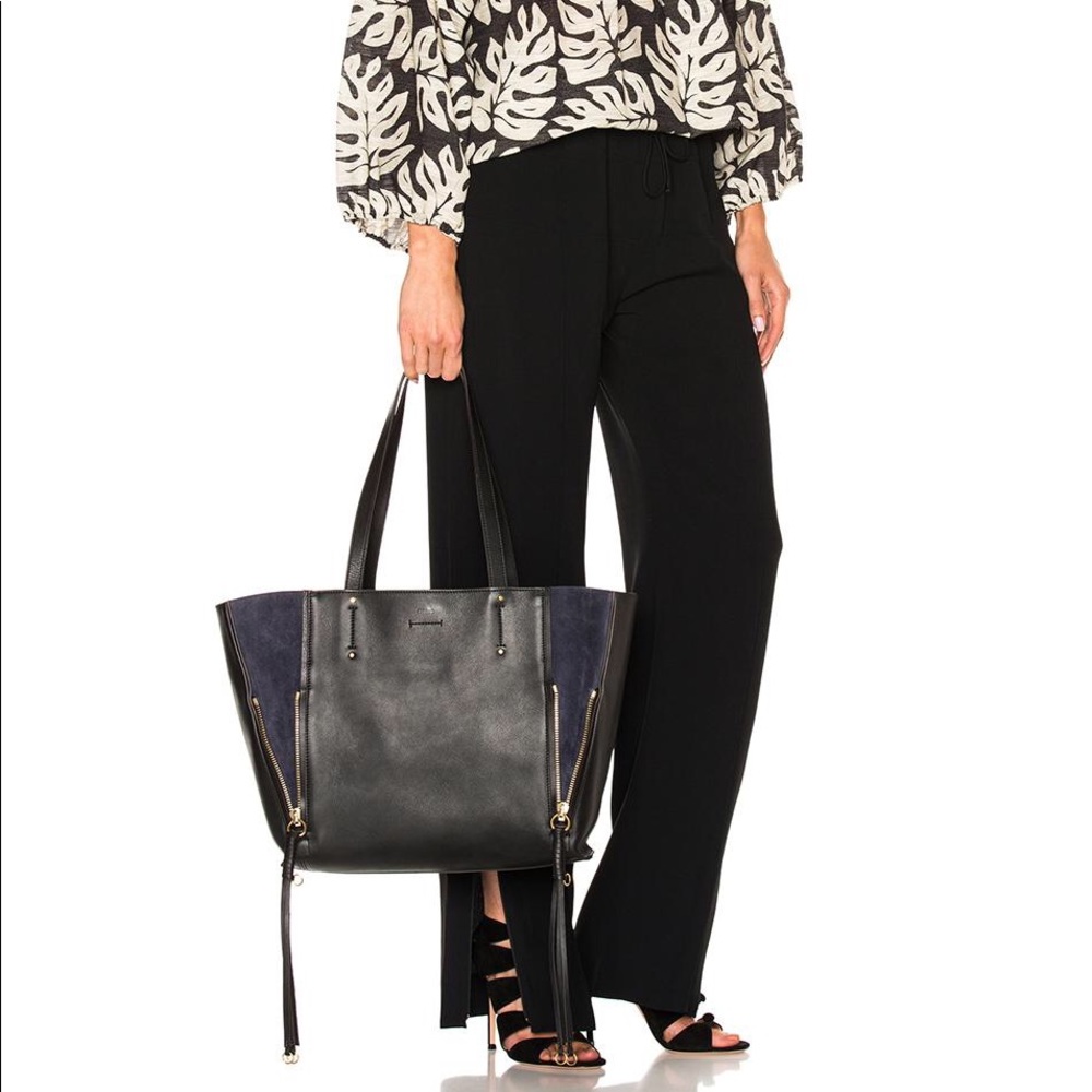 CHLOE Black Leather Tote with Fringe NWT - Picture 4 of 4